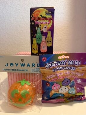 🎃🎃Pumpkin Squish Ball -Halloween Mystery Box Bottle,👻👻Mystery mini Dumpling🎃🎃
